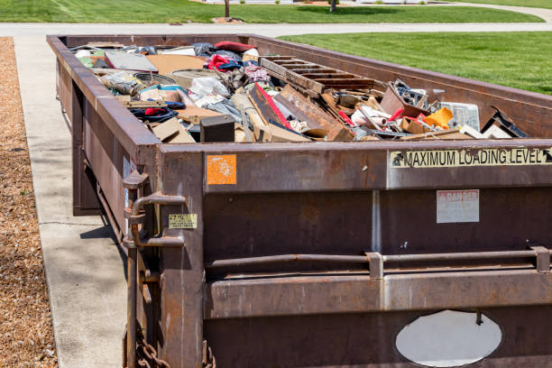 Best Office Cleanout  in , CA